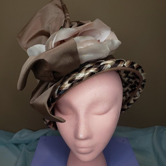 Woodward & Lothrop Accessories - Vintage Woodward & Lothrop Hat